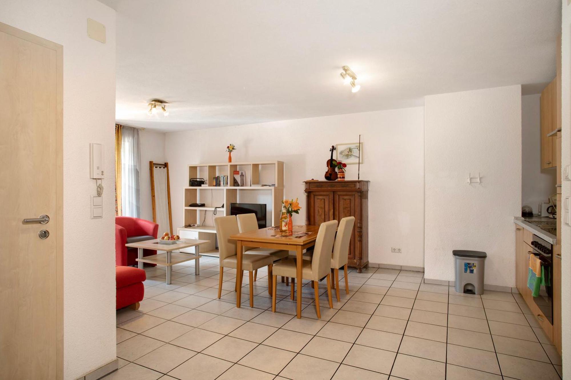 Apartament Shamal *
