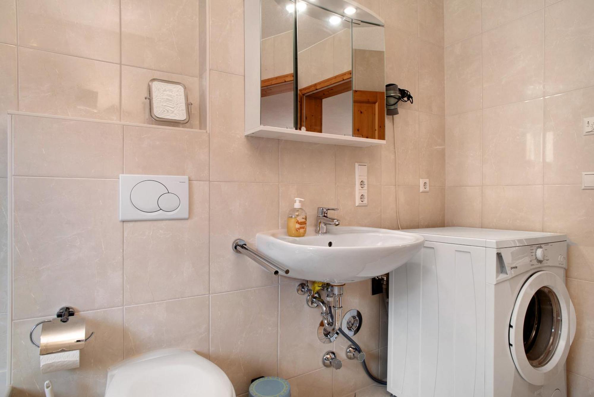 Apartament Shamal *
